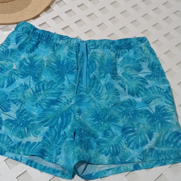 Rell Legends Print Swim Shorts - Picture 1 of 6